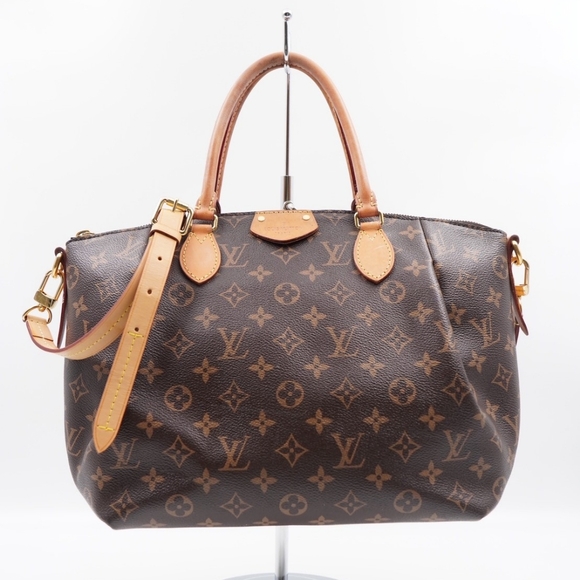 CB34 ❤️ Louis Vuitton Monogram Turenne MM